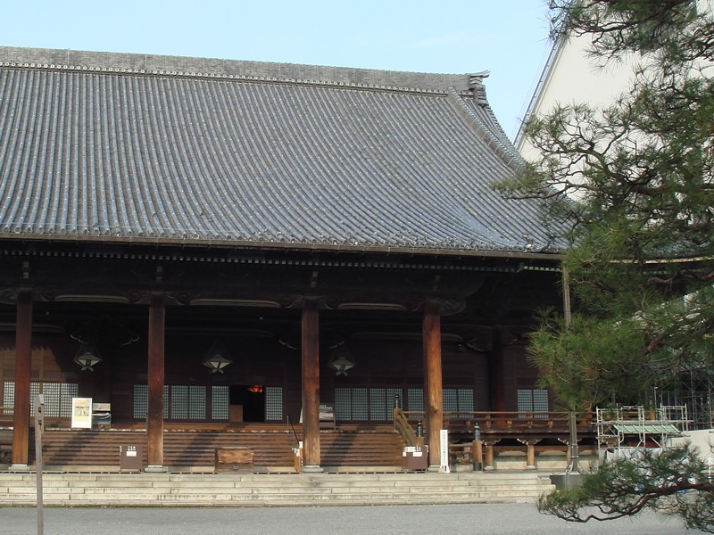 Nishi/Higashi Honganji Temple